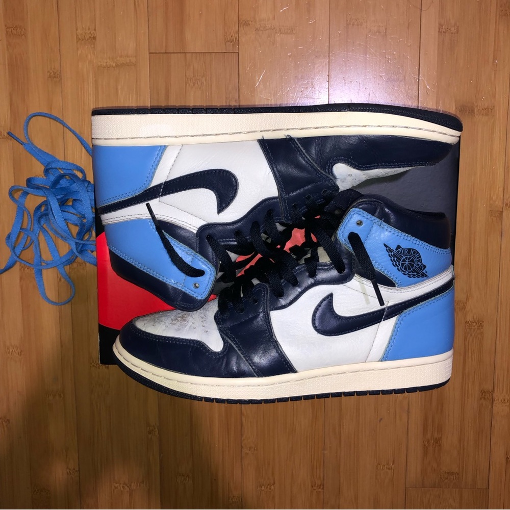 Nike Air Jordan 1 High Obsidian - Size 8.5